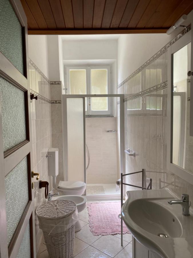 Là Mì Cà La Spezia Exterior foto