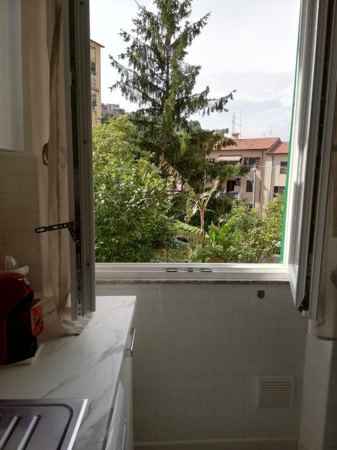 Là Mì Cà La Spezia Exterior foto